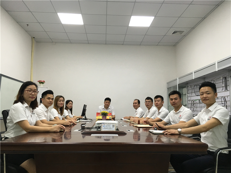 全伺服數(shù)控折彎機選貝朗 要的就是穩(wěn)定、放心