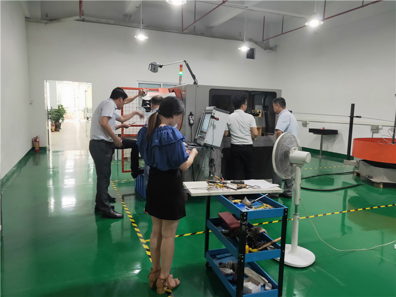 貝朗自動(dòng)化設(shè)備客戶(hù)參觀(guān)現(xiàn)場(chǎng)