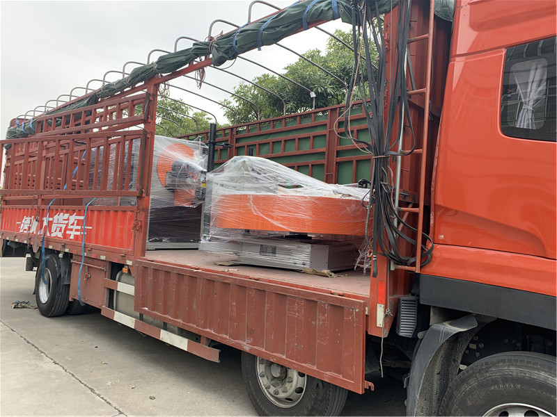 貝朗機(jī)器發(fā)機(jī)現(xiàn)場(chǎng)