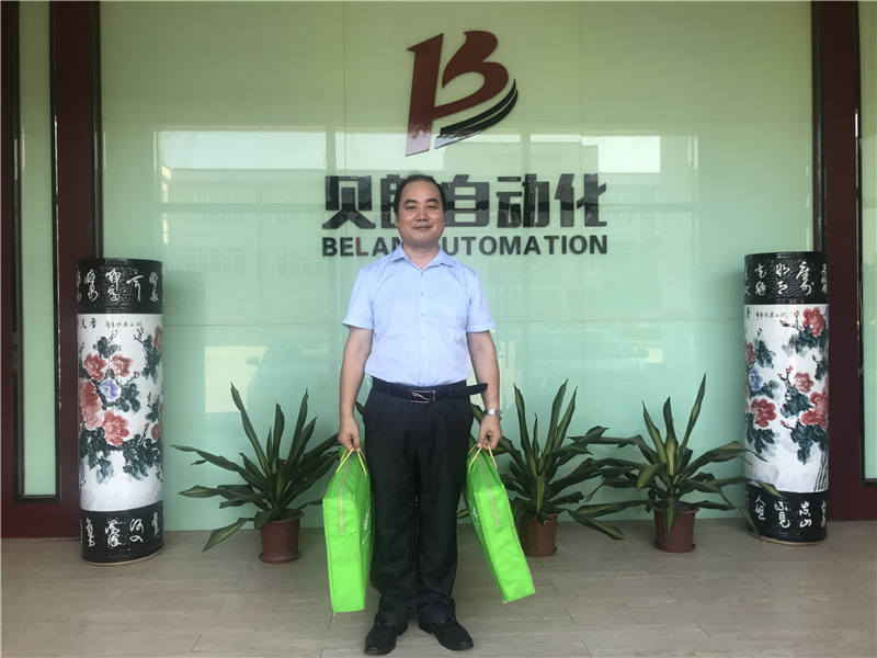 父親節(jié)，貝朗CNC折彎機(jī)械廠家是這樣過的