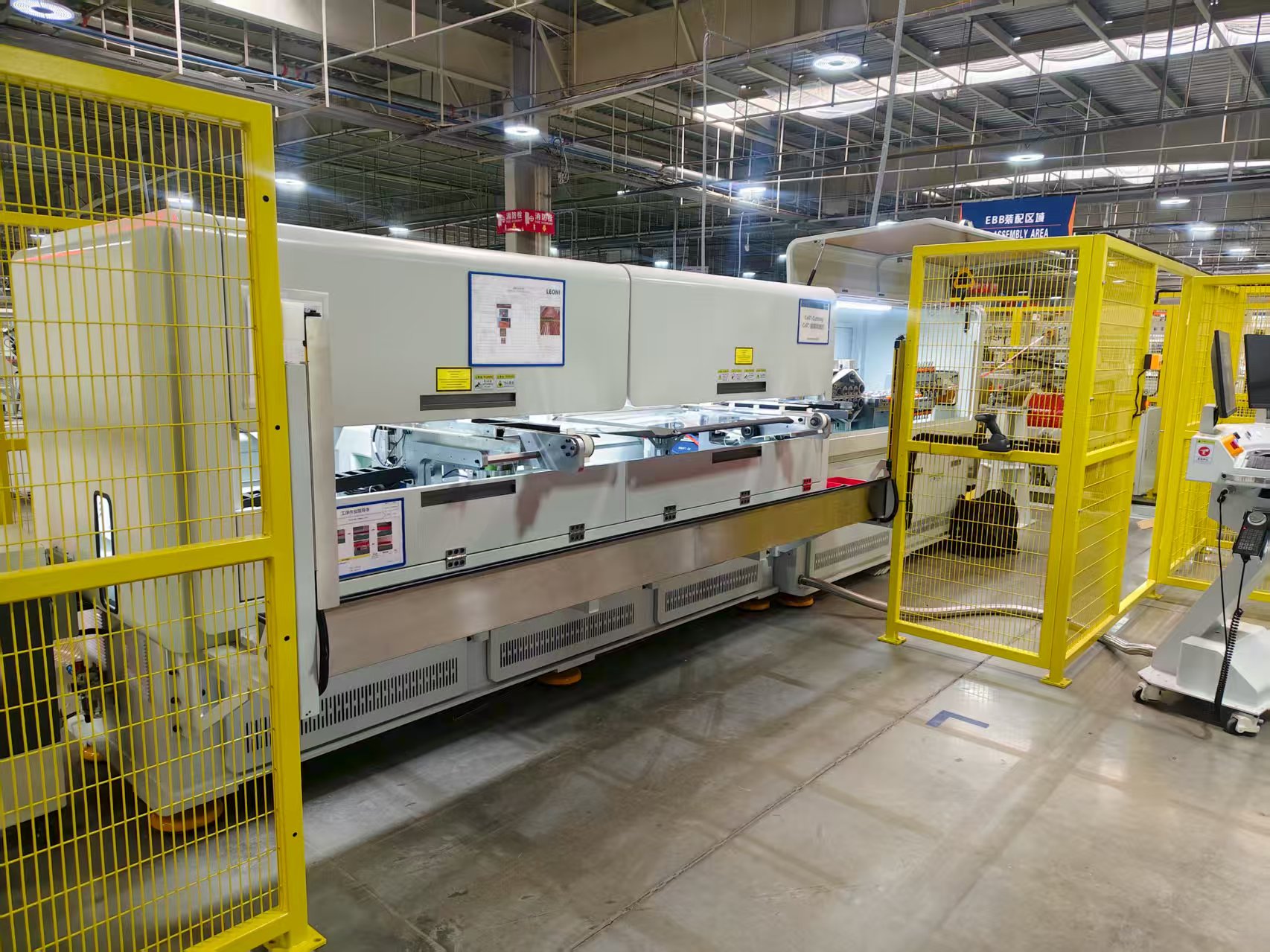 銅鋁排專業(yè)調(diào)直機 銅鋁排專業(yè)調(diào)直機